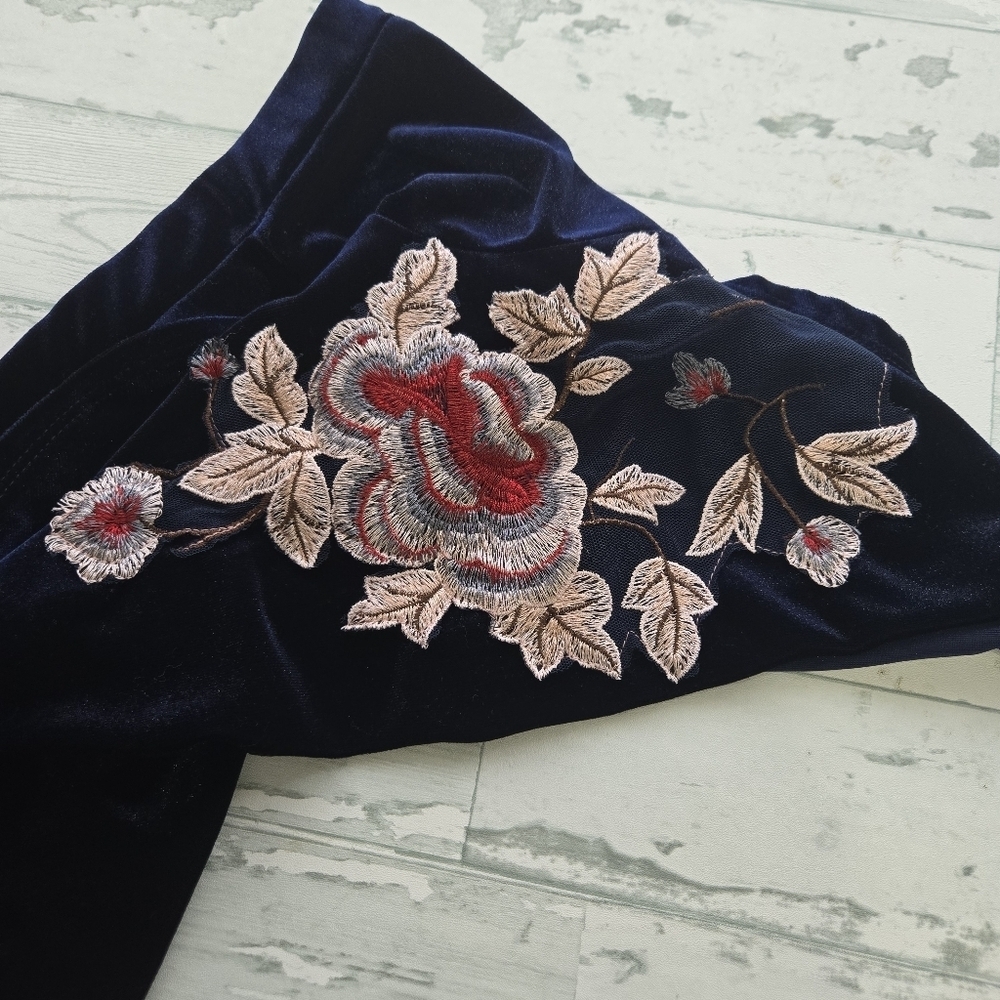 VENUS Navy Velvet Off-The-Shoulder Dress – Size Small - Picture 8 of 10